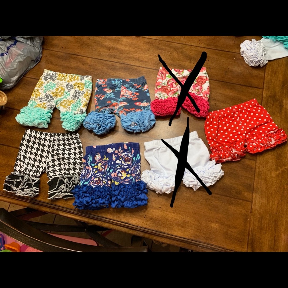 Kenzie Corner ruffle shorties 12 mo